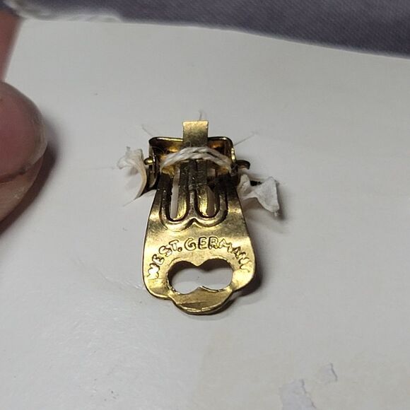 Vintage 1950's Amber beaded clip-on earrings from West Germany - Picture 7 of 11